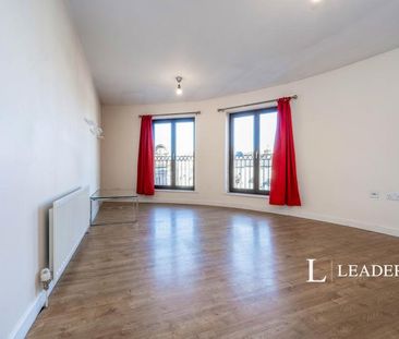 2 bedroom apartment to rent High Street, Newport Pagnell, Buckingha... - Photo 3