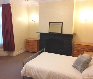 1 bedroom property to rent - Photo 2