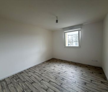 Location Appartement 3 pièces 65m² SELESTAT 67600 - Photo 2