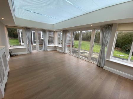 4 bedroom detached house to rent - Photo 4