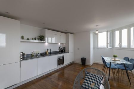 2 bedroom apartment to rent - Photo 5