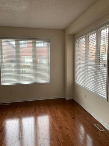 For Lease - 46 Laramie Crescent, Vaughan, Ontario - Photo 3