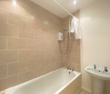 Stewart Terrace, Flat 9 (2F1), Gorgie - Photo 4