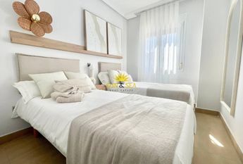 TWO-BEDROOM PENTHOUSE - LOS ALCÁZARES
