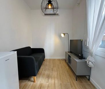Piso de alquiler en Calle Sant Josep, 18, La Barceloneta - Photo 2