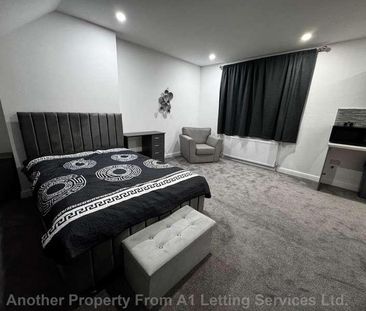 Chester Road, Castle Bromwch, B36 - Photo 4