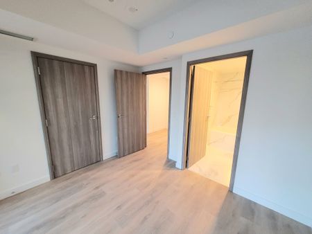 For Lease - 1 Concord Cityplace Way Unit# 703, Toronto, Ontario - Photo 2