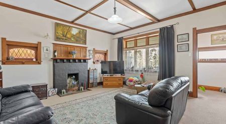 Gonville - 3 Bedrooms - Photo 2