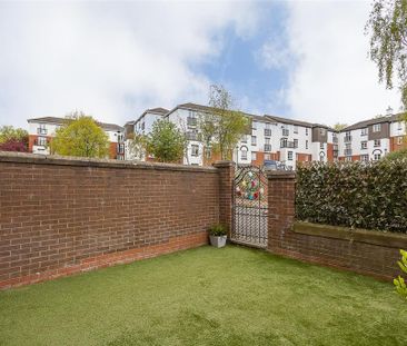 3 bedroom end of terrace house to rent - Photo 6