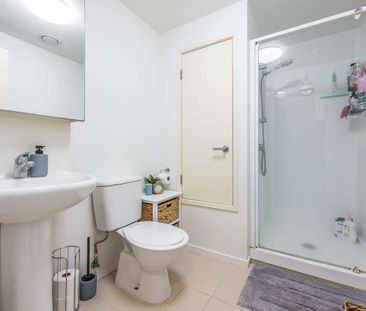 One Bedroom Mount Roskill - Photo 6