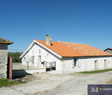 Location Maison 3 pièces 77m² JURIGNAC 16250 - Photo 6