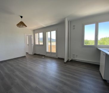 Location Appartement 2 pièces 41m² AUBAGNE 13400 - Photo 3