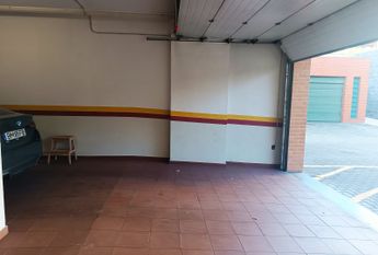 Apartamento T3 com Terraço Privativo para Arrendamento em Nova Queijas