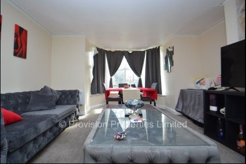 1 Bedroom Rentals Leeds - Photo 1