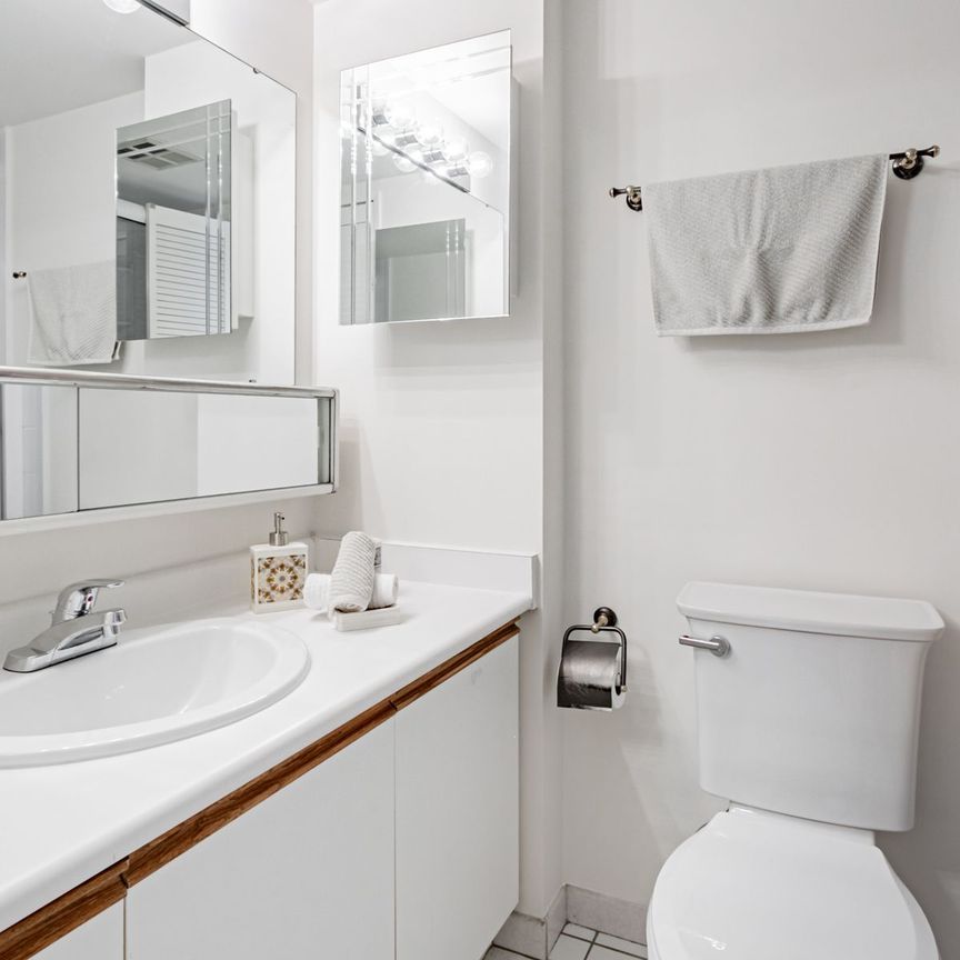 For Lease - 600 Rexdale Boulevard Unit# 306, Toronto, Ontario - Photo 1