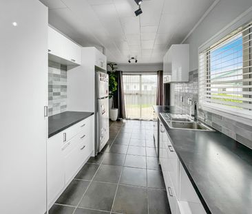 Avenue Road East, Hastings Central - Photo 4