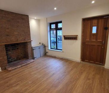 2 bedroom terraced house to rent - Photo 2