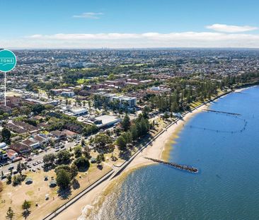 Fresh and Bright Lifestyle With Beachside Vibes - Photo 3