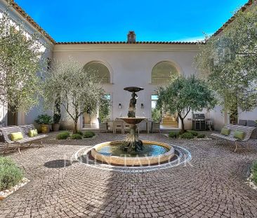 Maison à louer Valbonne, Cote d'Azur, France12 500 EUR / Mois - Photo 2