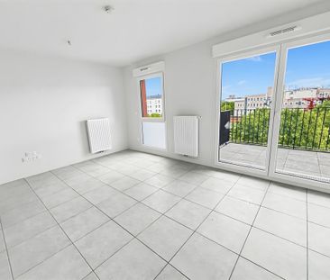 Location Appartement 1 pièce 31m² CLERMONT FERRAND 63000 - Photo 1