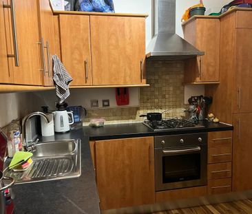 1 bedroom flat to rent - Photo 5