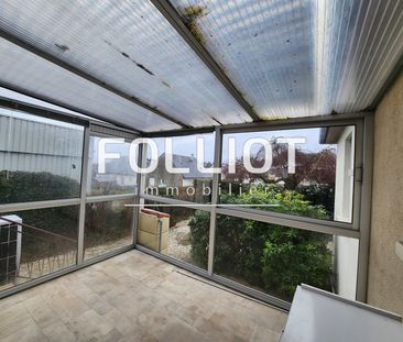 A LOUER - A 15 min de VIRE - PAVILLON F7 avec GARAGE et JARDIN - Photo 4