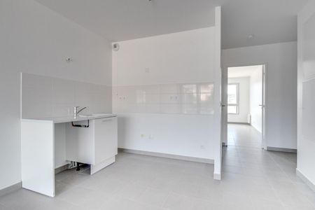 location Appartement T3 DE 61.95m² À NICE - Photo 5