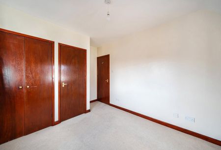 2 bedroom end of terrace house to rent - Photo 5