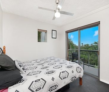 1/11 Seaview Street - Photo 1