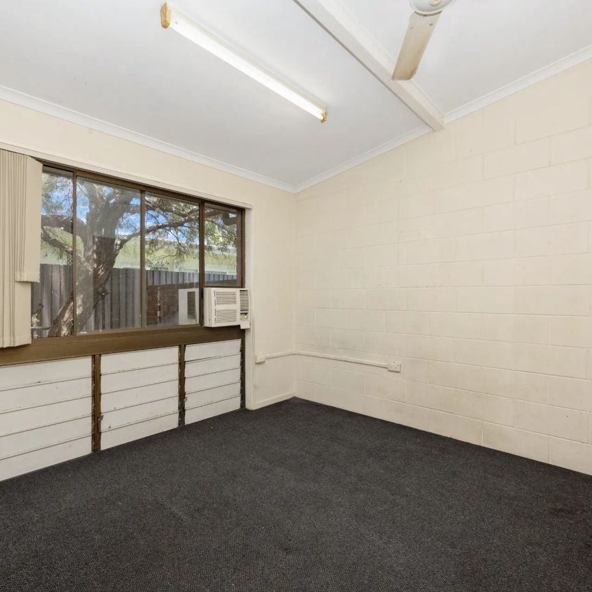 Quaint Living - Photo 1