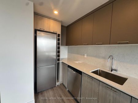 For Lease - 135 Tyndall Avenue Unit# 0815, Toronto, Ontario - Photo 4