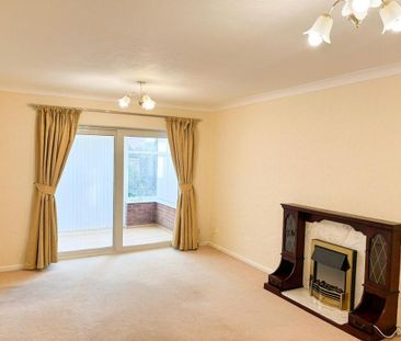 3 bedroom detached house to rent - Photo 2