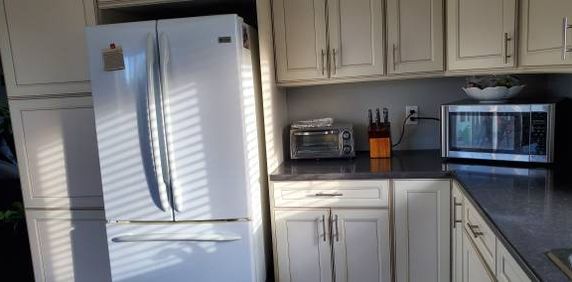 Moderm house Quebec city Furnished-all inclusive-short term - Photo 2