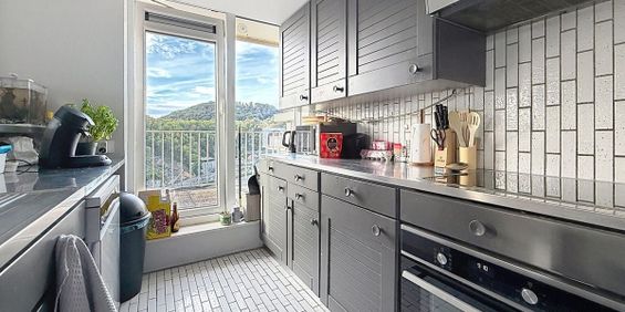 Appartement te huur in Huy voor € 750 met 1 slaapkamer - Photo 3