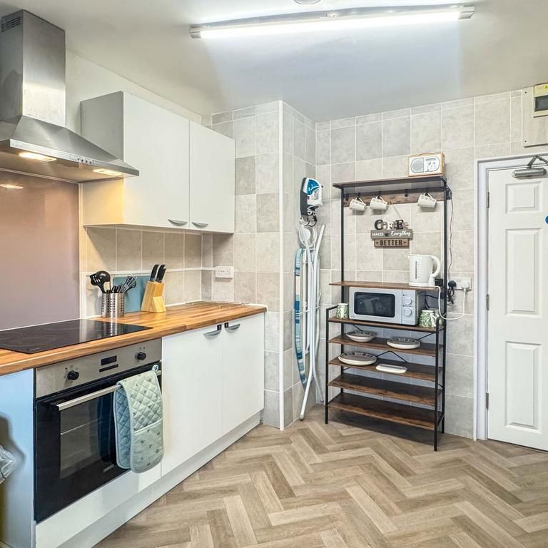 1 bedroom end of terrace house to rent - Photo 1