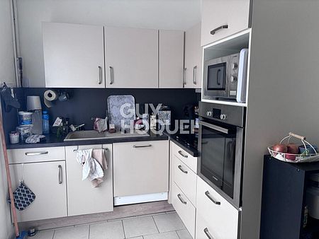 LOCATION : maison T3 (60 m²) à SAINT DENIS LANNERAY - Photo 4