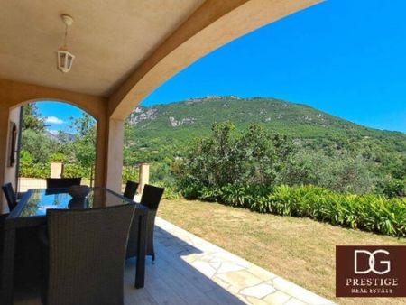 Superbe rez-de-jardin meublé de 90m2 - Photo 4