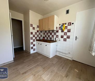 Location Appartement 4 pièces 65m² MACON 71000 - Photo 2