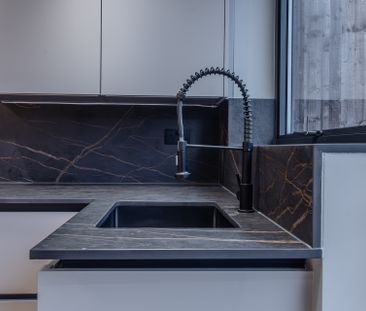 Stunning Recently Converted Ground Floor Maisonette with Smart Home... - Photo 4