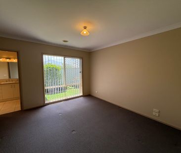 Executive Townhouse - Photo 6