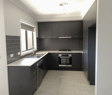 7 / 132-134 Sobraon Street, Shepparton VIC 3630 - Photo 4