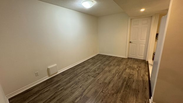 For Lease - 5464 Tenth Line Unit# BSMT, Mississauga, Ontario - Photo 1