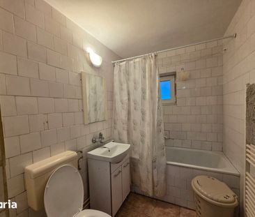 Apartament cu 3 camere, decomandat, 2 bai, Titulescu, Cipariu - Photo 5