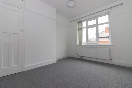 2 Bedroom Flat - Photo 5