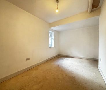 2 bedroom ground floor flat to rent - Photo 5