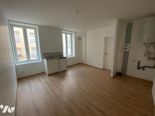 F2 refait à neuf - Photo 1