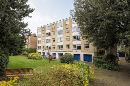 1 Bed Flat - Photo 2