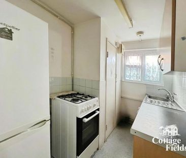 1 bedroom property to rent - Photo 4