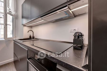 Bilocale in Affitto in Via Federico Confalonieri 11 a Milano - Foto 2