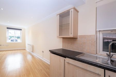 1 bedroom flat to rent - Photo 2